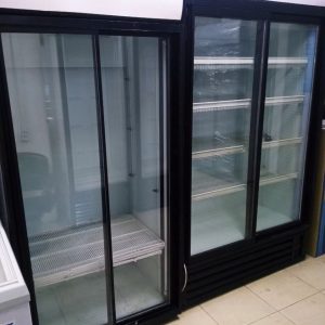 Холодильник Б/У 700