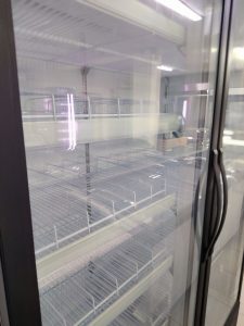 Витринный холодильник SKYWORTH LC-1200XF