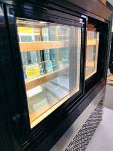 дверцы-купе для удобства работы