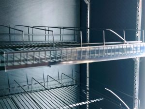 Ценникодержатели и крепления для бутылок