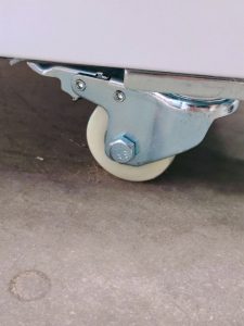 Колёса с фиксаторами