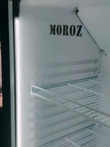 Встроенная LED-подсветка в двери