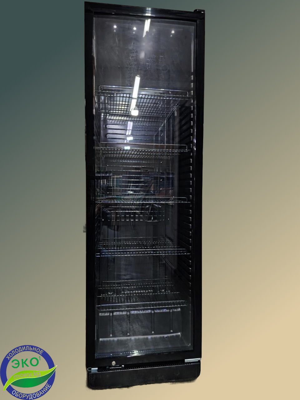 Витринный холодильник MOROZ CA-SC 350 GWC Витринный холодильник MOROZ CA-SC 350 GWC
